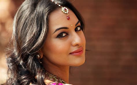 sonakshi sinha ka sex photo|Sonakshi Sinha Photos, Images, HD Wallpapers, Sonakshi Sinha .